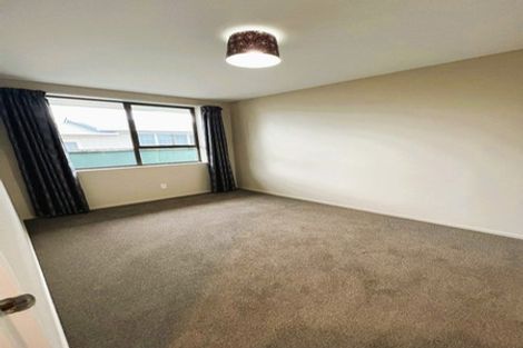 Photo of property in 2/41 Inwoods Road, Parklands, Christchurch, 8083