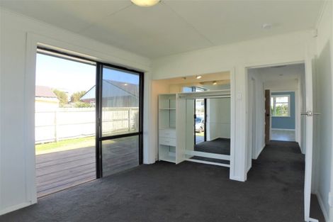Photo of property in 88 Swaffield Road, Papatoetoe, Auckland, 2025