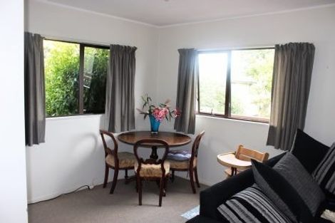 Photo of property in 2/32 Price Crescent, Mount Wellington, Auckland, 1060