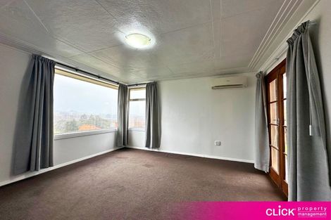 Photo of property in 31 Waldron Crescent, Green Island, Dunedin, 9018