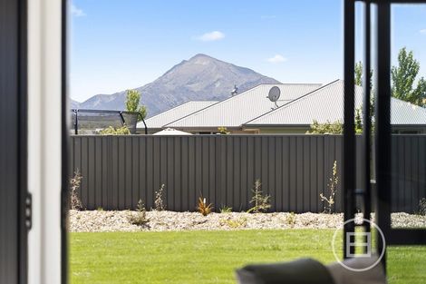 Photo of property in 6 Mallard Street, Albert Town, Wanaka, 9305