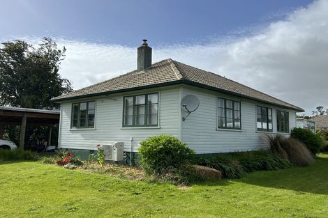 Photo of property in 4 Cemetery Road, Tapanui, 9522