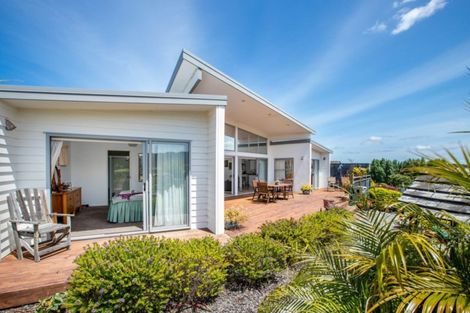 Photo of property in 194 Thelma Road, Mangawhai Heads, Mangawhai, 0505