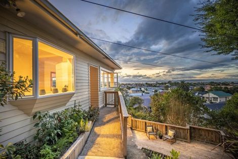 Photo of property in 122 Grove Street, The Wood, Nelson, 7010