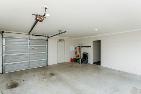 Photo of property in 14 Ryder Drive, Waiwhakaiho, New Plymouth, 4312