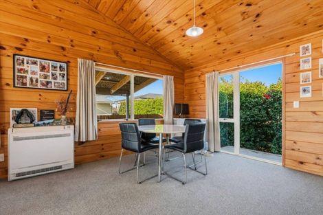 Photo of property in 19 Princess Street, Te Puke, 3119
