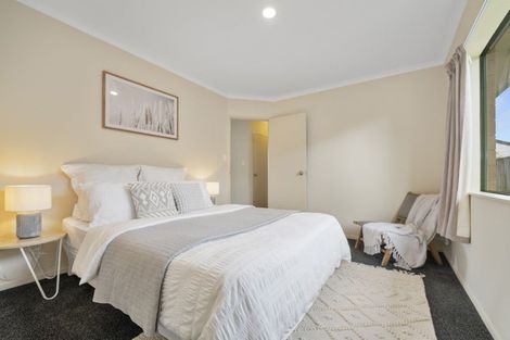 Photo of property in 1a Lagoon Place, Poike, Tauranga, 3112