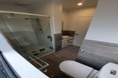 Photo of property in 61d Wellington Street, Pukekohe, 2120