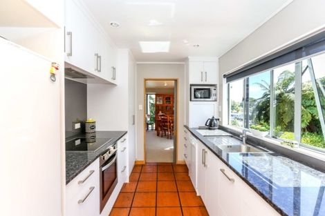 Photo of property in 11c Redwood Crescent, Hurdon, New Plymouth, 4310