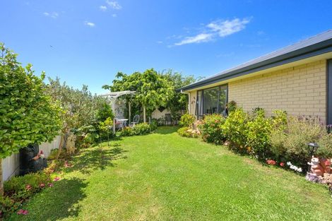 Photo of property in 27 Kerei Street, Motueka, 7120