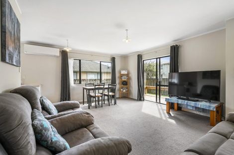 Photo of property in 3/34 Wairau Avenue, Avondale, Auckland, 1026