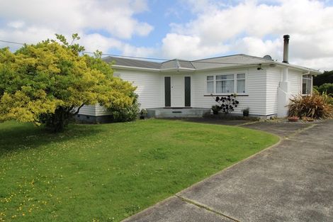 Photo of property in 43 Edinburgh Terrace, Foxton Beach, Foxton, 4815