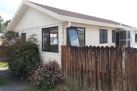Photo of property in 4/1 Rebecca Rise, Weymouth, Auckland, 2103