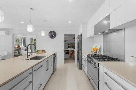 Photo of property in 8 Constance Place, Aidanfield, Christchurch, 8025