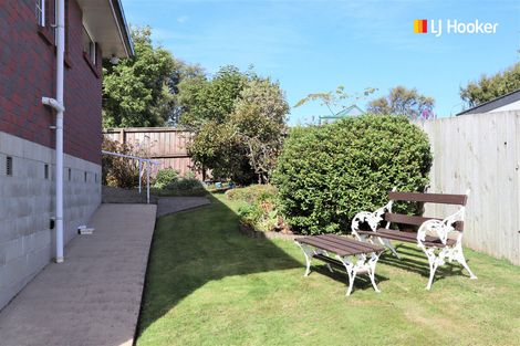 Photo of property in 1a Raglan Street, Balaclava, Dunedin, 9011