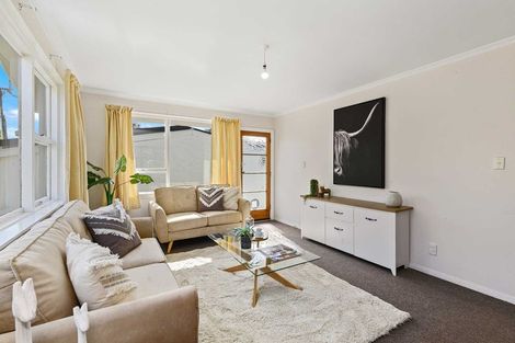 Photo of property in 1/187a Matsons Avenue, Papanui, Christchurch, 8053