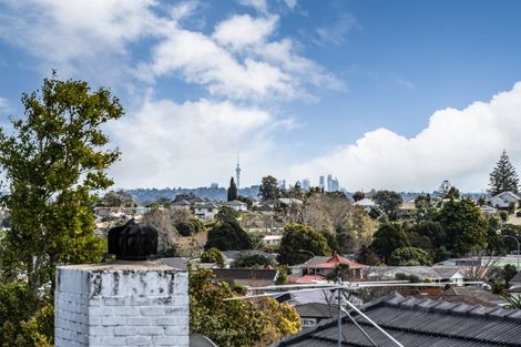 Photo of property in 126d Sandspit Road, Shelly Park, Auckland, 2014