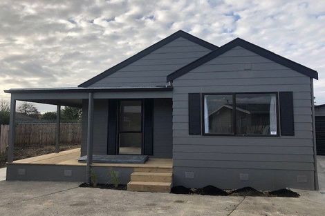 Photo of property in 28a Chelmarsh Place, Highbury, Palmerston North, 4412
