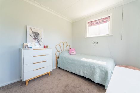 Photo of property in 12 Stuart Street, Holmes Hill, Oamaru, 9401
