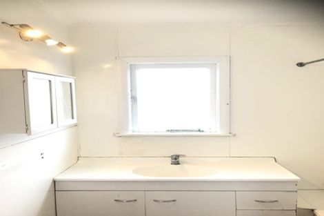 Photo of property in 28 Rice Crescent, Papakura, 2110