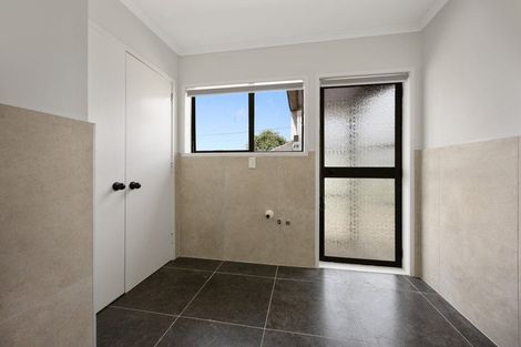 Photo of property in 1/1a Bledisloe Street, Cockle Bay, Auckland, 2014