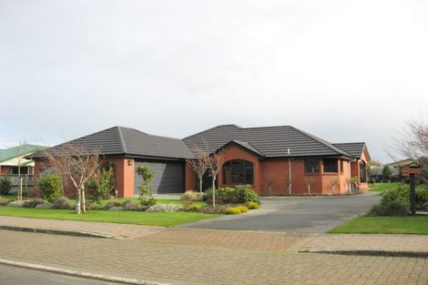 Photo of property in 27 Glenroy Park Drive, Waikiwi, Invercargill, 9810