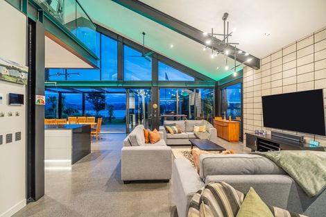 Photo of property in 112 Ti Kouka Crescent, Matarangi, Whitianga, 3592