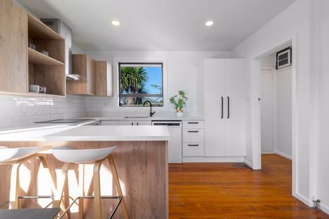 Photo of property in 8 Trevor Street, Hornby, Christchurch, 8042