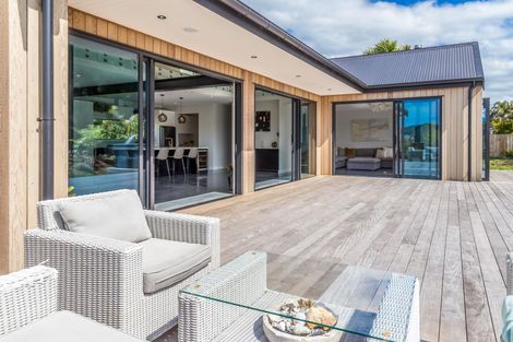 Photo of property in 69 Sandpiper Avenue, Point Wells, Warkworth, 0986