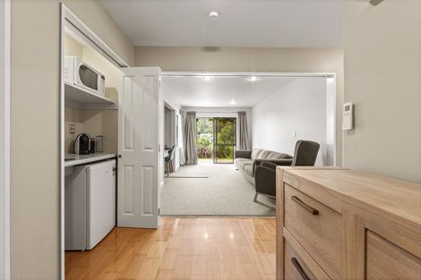 Photo of property in 8 Emerald Lane, Cashmere, Christchurch, 8022