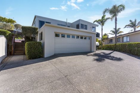 Photo of property in 13 Callender Place, Shelly Park, Auckland, 2014