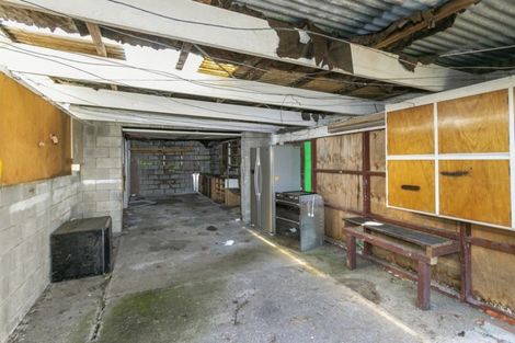 Photo of property in 5 Ngaio Street, Wainuiomata, Lower Hutt, 5014