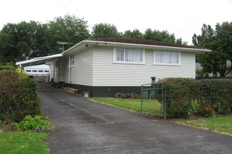 Photo of property in 45 Sullivan Avenue, Mangere Bridge, Auckland, 2022