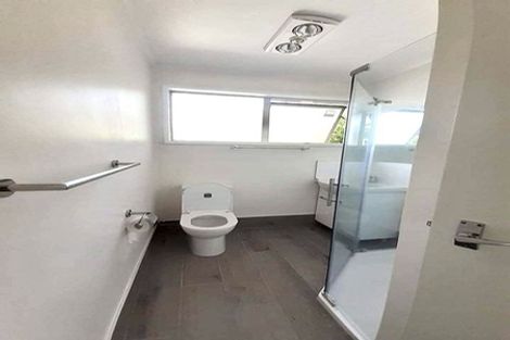 Photo of property in 31 Universal Drive, Henderson, Auckland, 0610