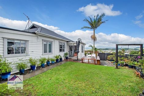 Photo of property in 48 Memorial Drive, Parahaki, Whangarei, 0112