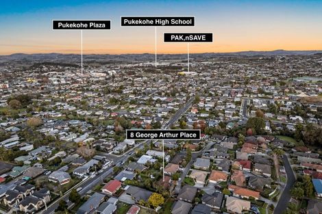 Photo of property in 8 George Arthur Place, Pukekohe, 2120