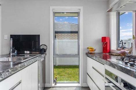 Photo of property in 15 Kakariki Drive, Coastlands, Whakatane, 3120