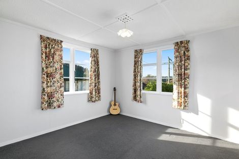 Photo of property in 6 Freyberg Avenue, Sawyers Bay, Port Chalmers, 9023