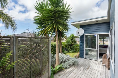 Photo of property in 11 Kakapo Place, Mangawhai, 0505