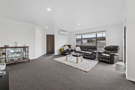 Photo of property in 26b Dixon Avenue, Hawera, 4610