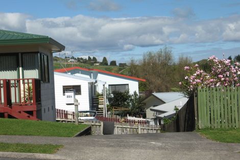 Photo of property in 18 Osprey Drive, Welcome Bay, Tauranga, 3112