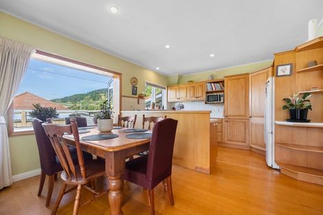 Photo of property in 61 Ranui Terrace, Tawa, Wellington, 5028