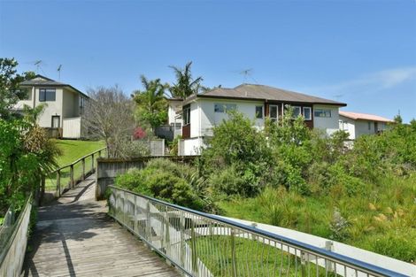 Photo of property in 40b Donald Street, Stanmore Bay, Whangaparaoa, 0932