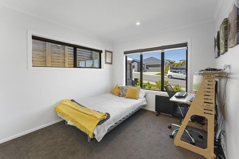 Photo of property in 155 Waipounamu Drive, Kelson, Lower Hutt, 5010