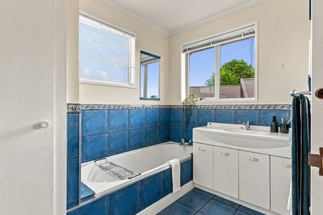 Photo of property in 154 Mays Road, St Albans, Christchurch, 8052