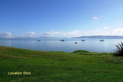 Photo of property in 32 Manaia View Road, One Tree Point, 0118