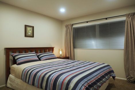 Photo of property in 8 Amner Place, Bluff Hill, Napier, 4110