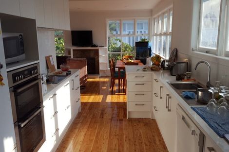 Photo of property in 121 Centreway Road, Orewa, 0931