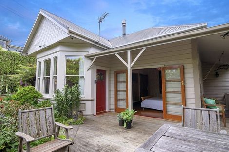 Photo of property in 12 Springhill Road, Mornington, Dunedin, 9011