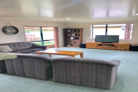 Photo of property in 9 Kirk Close, Rototuna, Hamilton, 3210